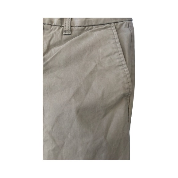 Tommy Hilfiger Men's TH Flex Stretch Slim-Fit Chino Pants in light gray. 32 x 32 - Picture 16 of 16